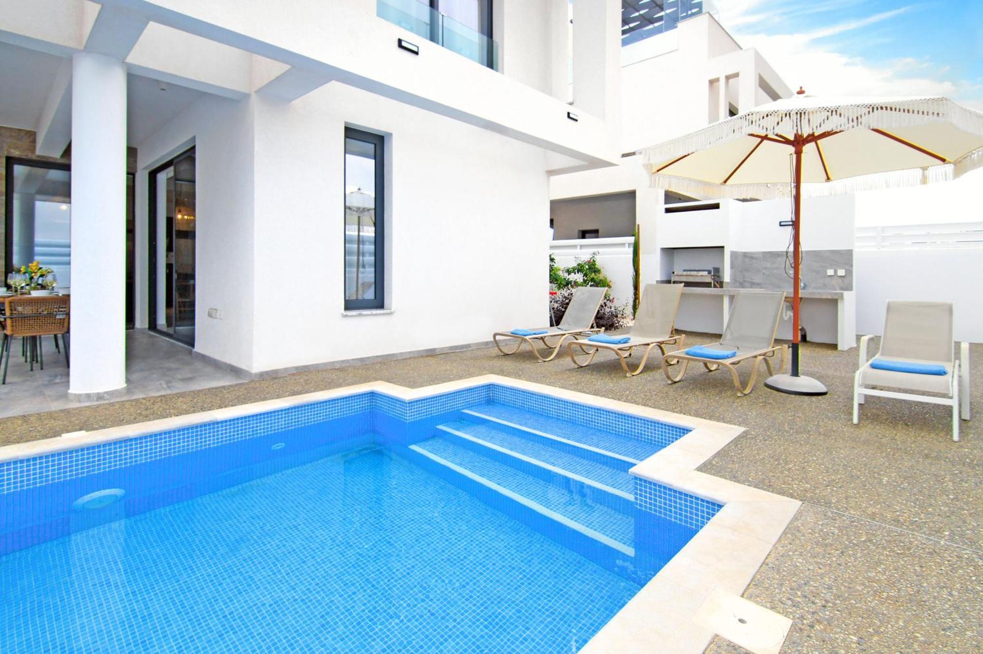 Villa Queen Isabella Protaras Extérieur photo