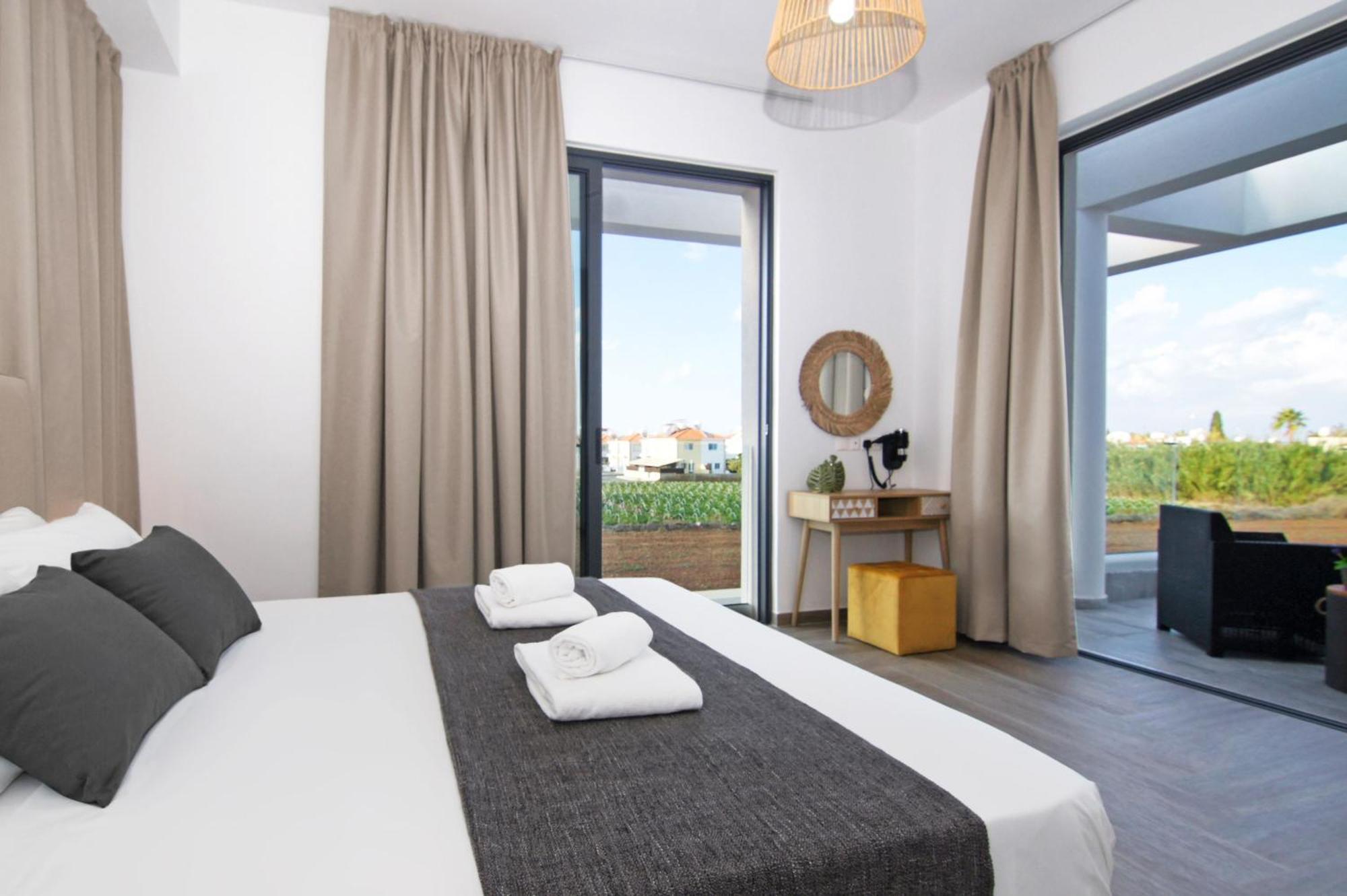 Villa Queen Isabella Protaras Extérieur photo